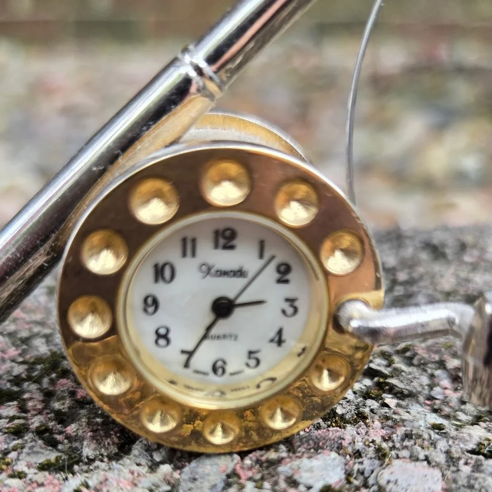 Novelty‎ Fishing Reel Clock, Kawada Quartz Desk Decor, Unique Collectible